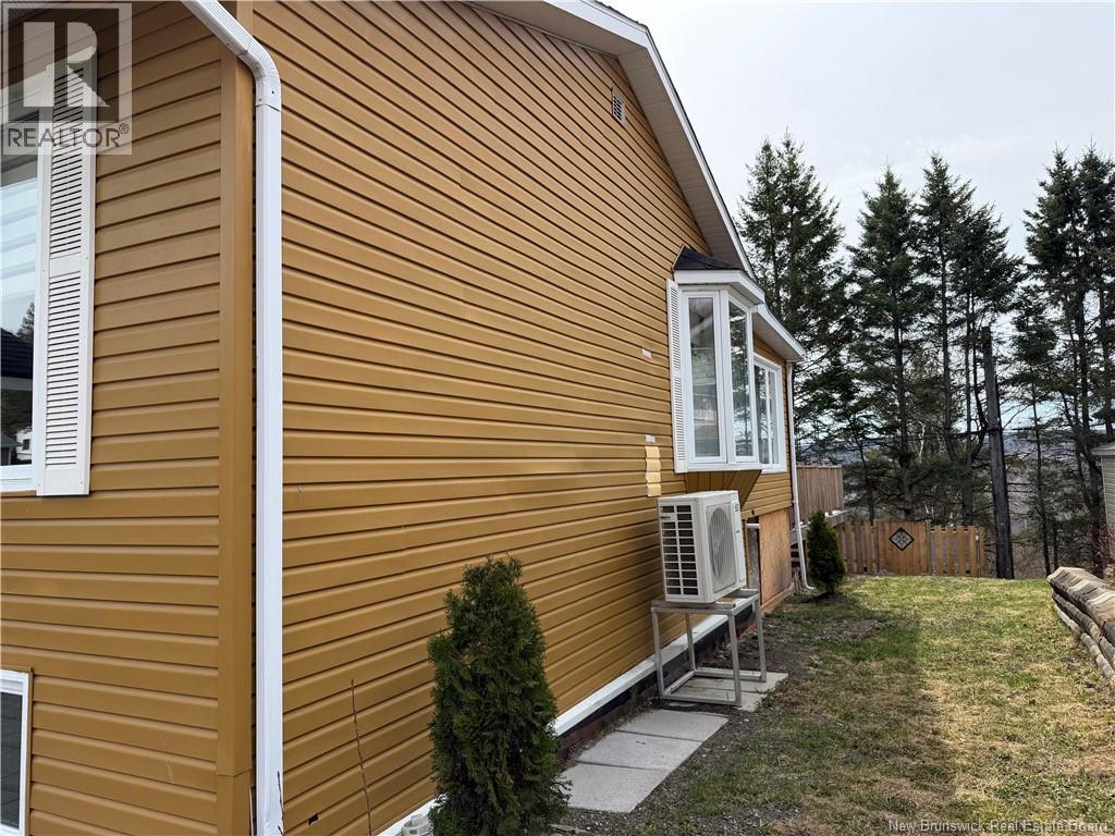 4 DubÉ Street, Edmundston, New Brunswick  E3V 2G2 - Photo 27 - NB136420
