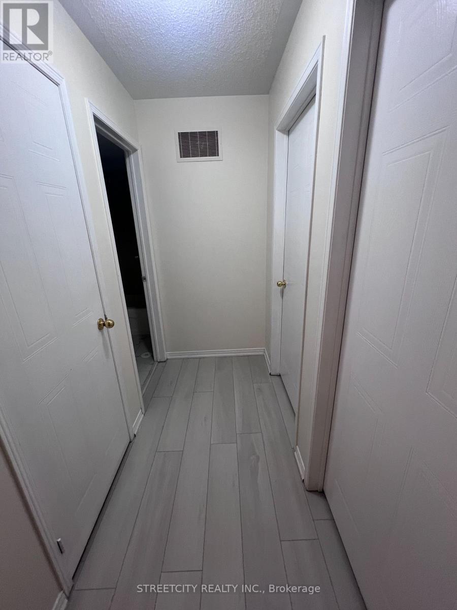 329 - 4975 Southampton Drive, Mississauga, Ontario  L5M 8C5 - Photo 16 - W13088600