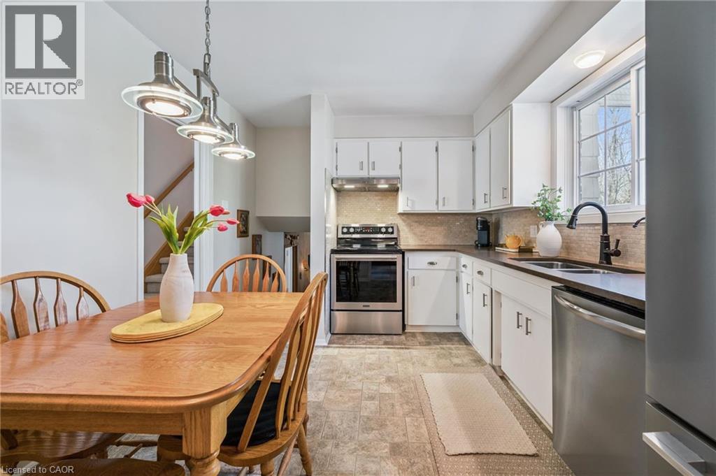 8 Crestwood Drive, Cambridge, Ontario  N1S 3N9 - Photo 15 - 40819433