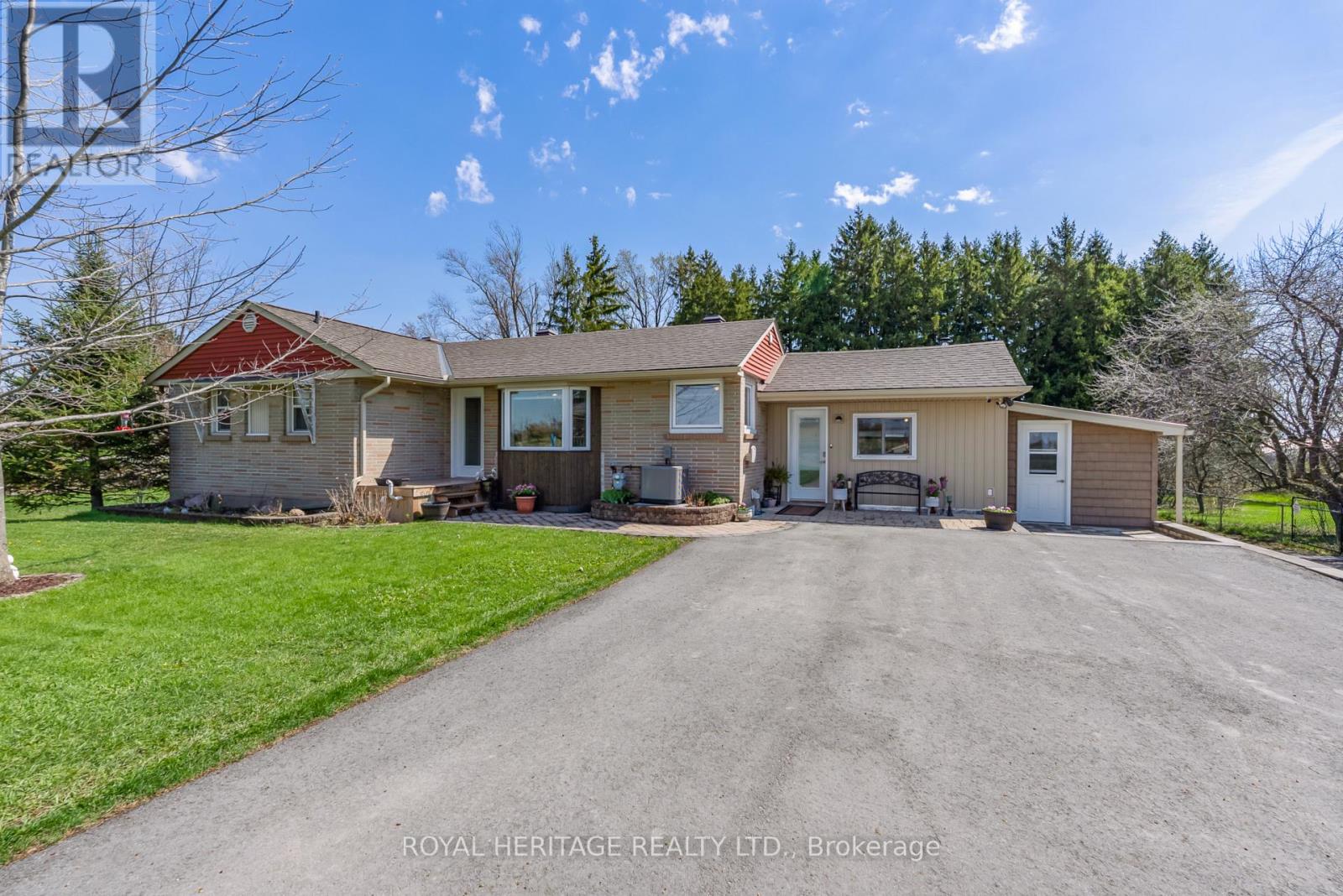4003 Wallace Point Road, Peterborough, Ontario  K9J 6Y3 - Photo 2 - X13088562