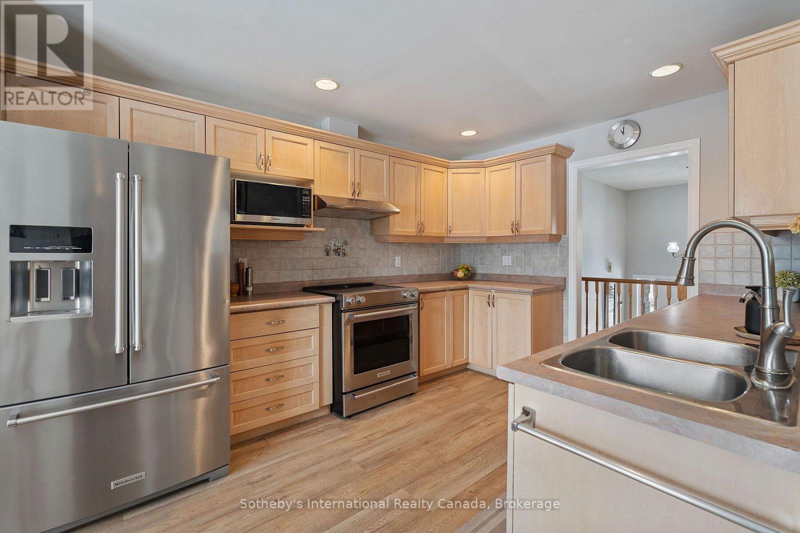 2091 Country Lane Court, Milton, Ontario  L0P 1J0 - Photo 12 - W13085288