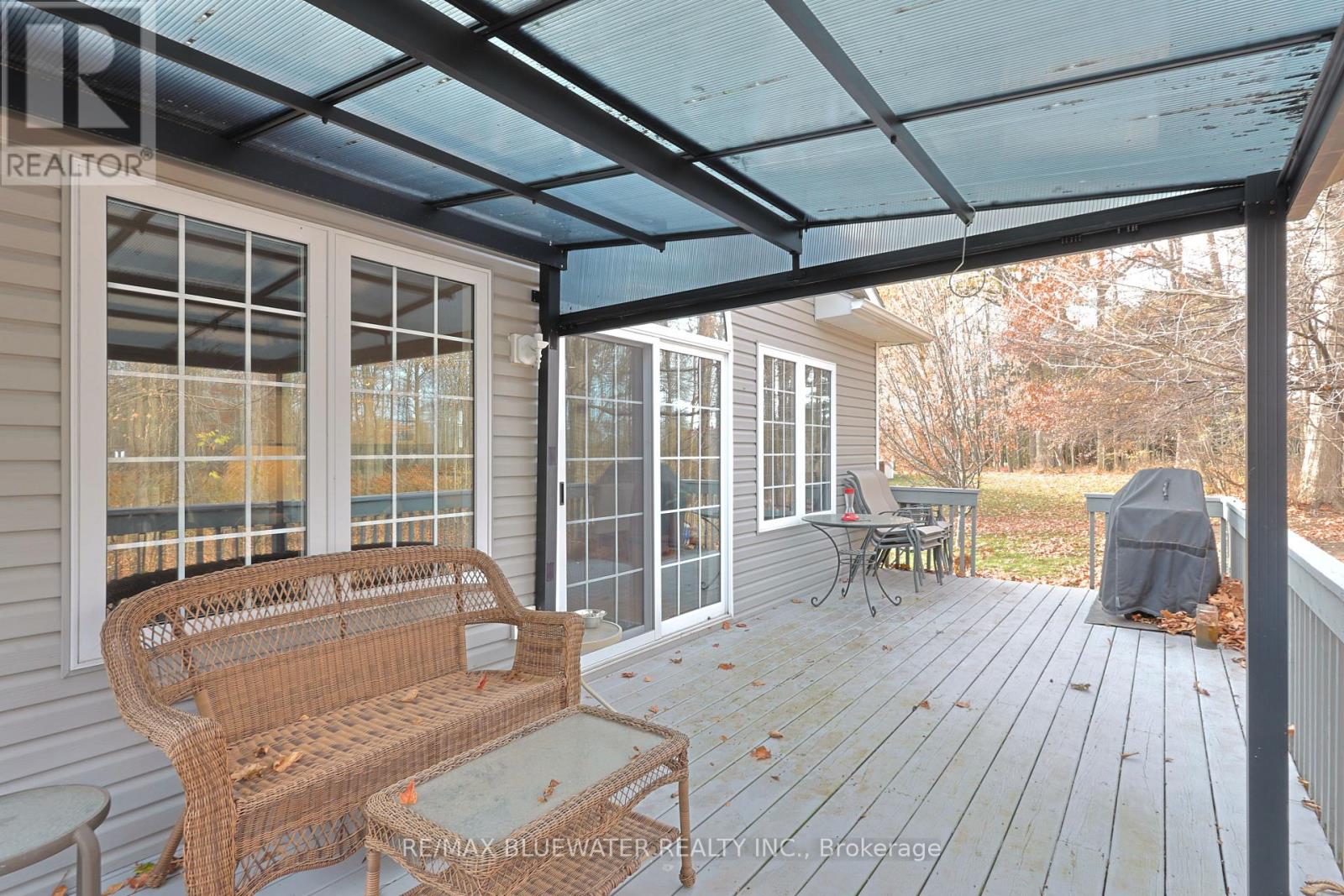 363 Shannon Boulevard, South Huron (Stephen), Ontario  N0M 1T0 - Photo 34 - X13088520