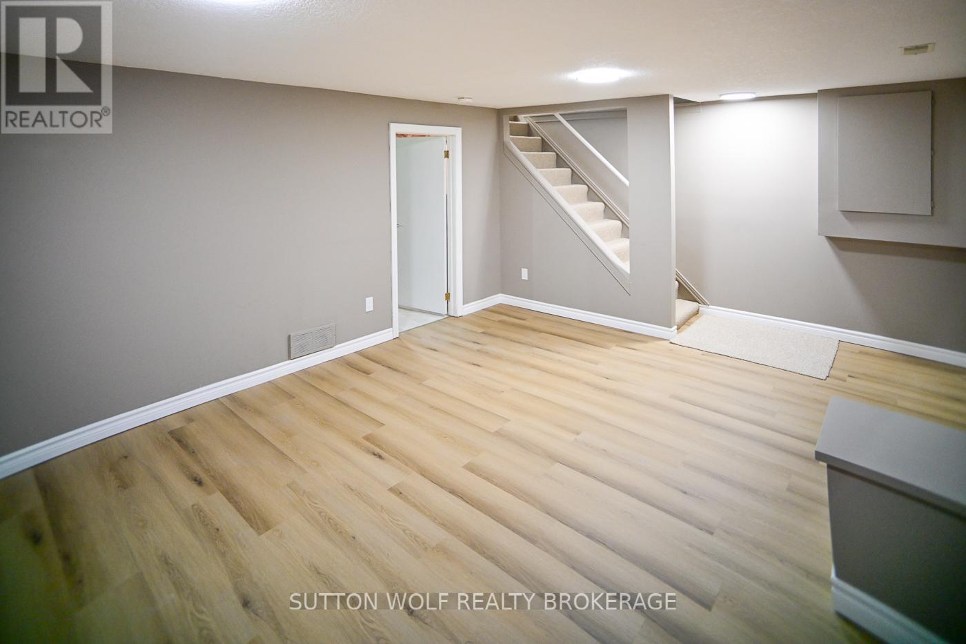 190 Southfield Drive, Strathroy-Caradoc, Ontario  N7G 3V4 - Photo 14 - X13088582