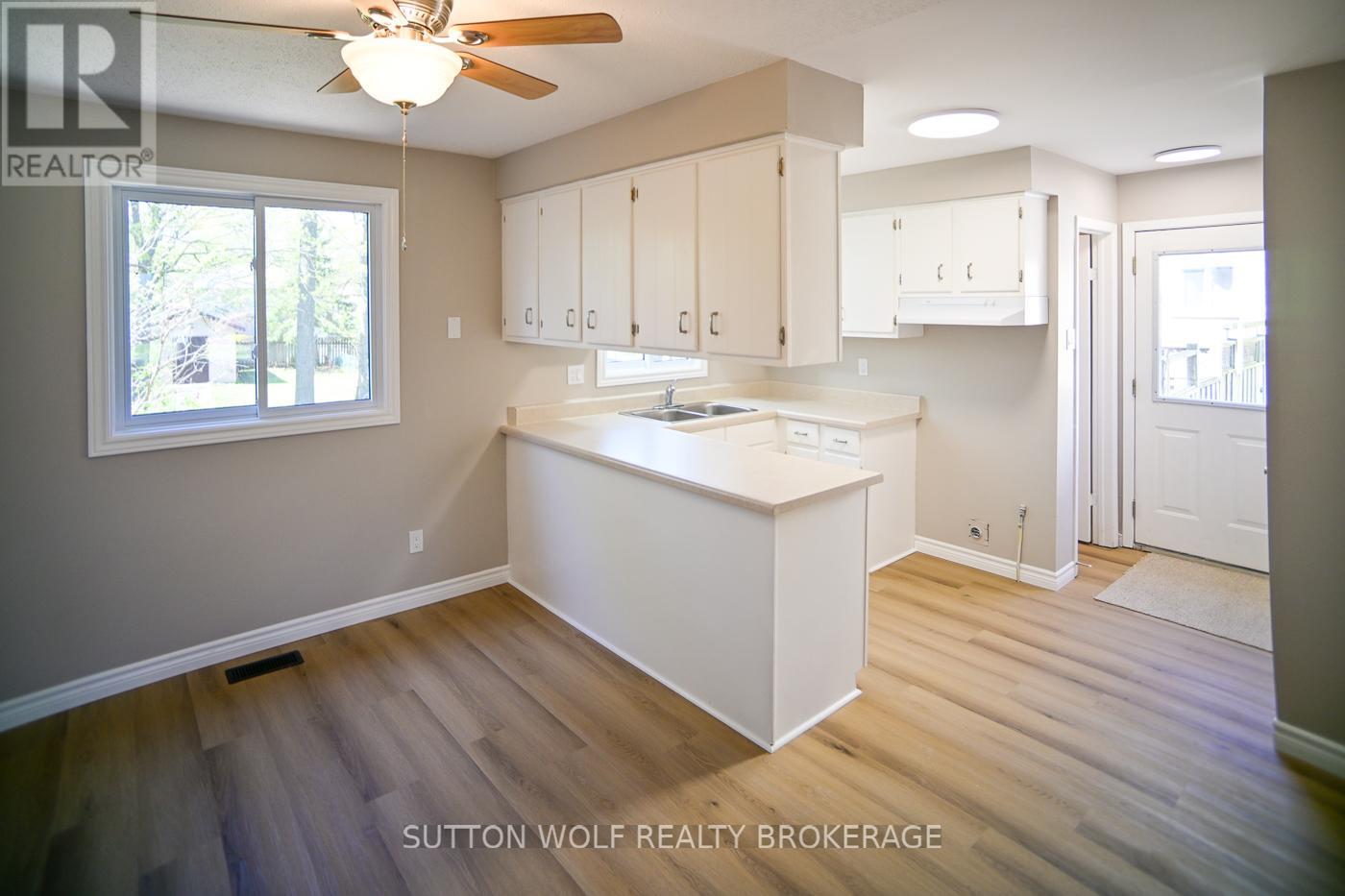 190 Southfield Drive, Strathroy-Caradoc, Ontario  N7G 3V4 - Photo 5 - X13088582