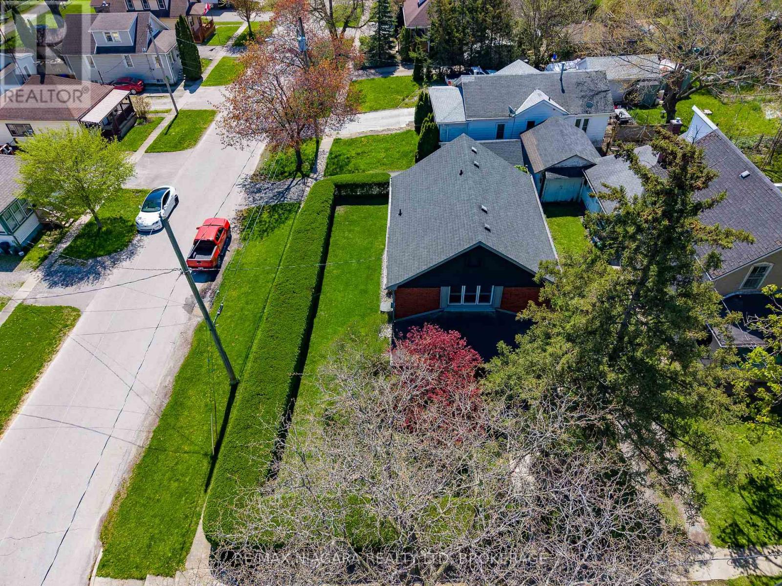 18 Maplecrest Avenue, St. Catharines, Ontario  L2T 1A8 - Photo 33 - X13083956