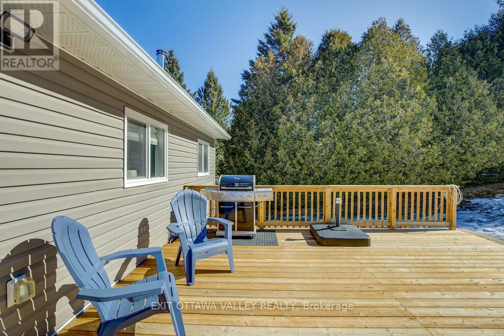 39090 Combermere Road, Madawaska Valley, Ontario  K0J 1L0 - Photo 27 - X13088570