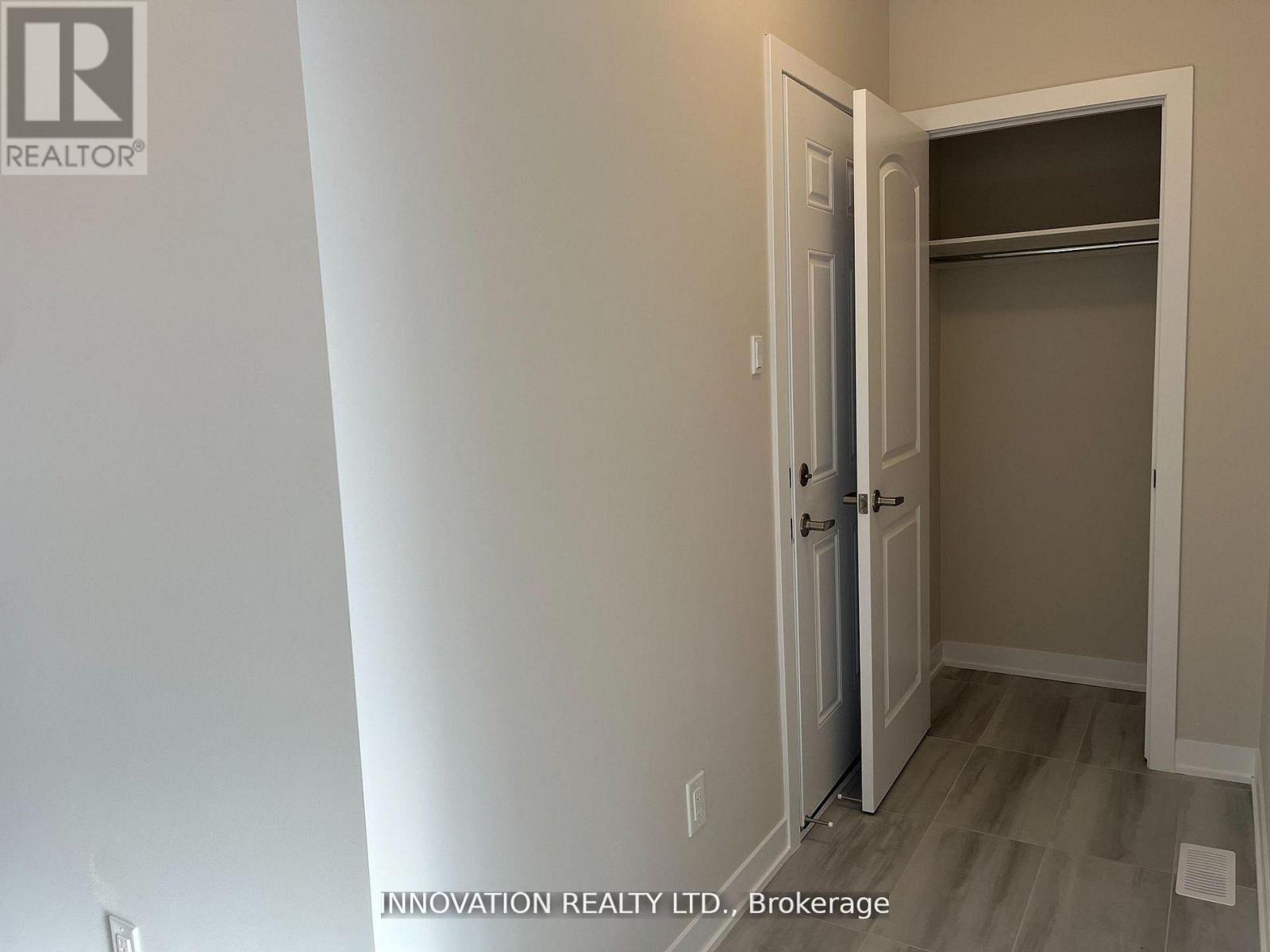 542 Promontory Place, Ottawa, Ontario  K2J 7H2 - Photo 4 - X13088498