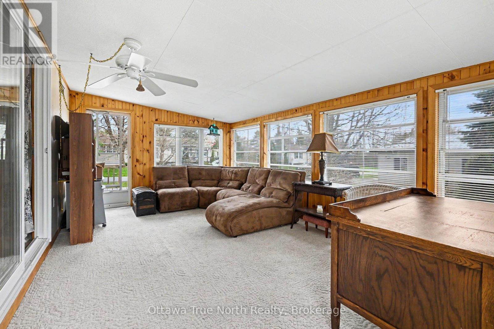 15 Hardwood Lane, Mcnab/braeside, Ontario  K0A 3L0 - Photo 10 - X13088538