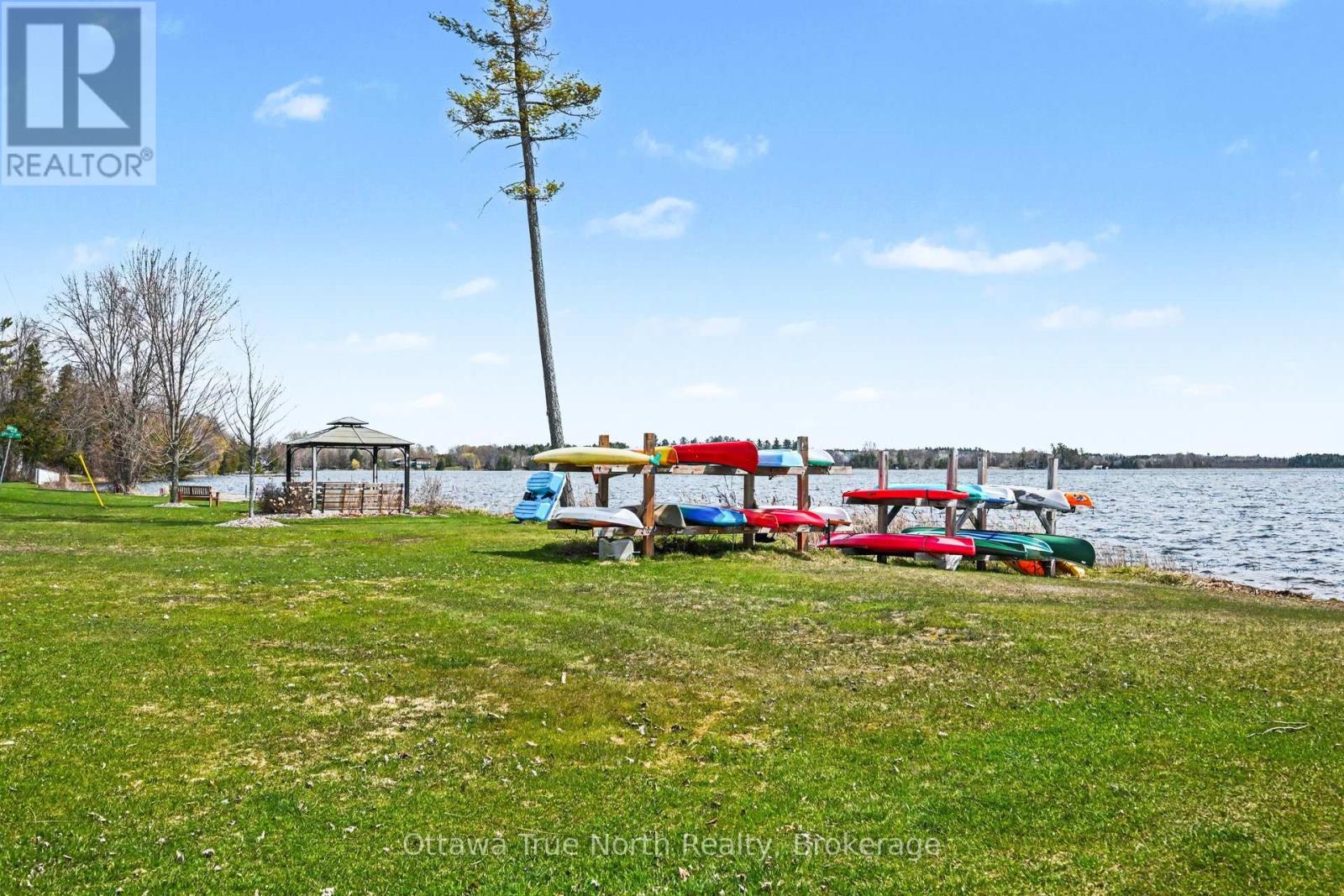 15 Hardwood Lane, Mcnab/braeside, Ontario  K0A 3L0 - Photo 26 - X13088538