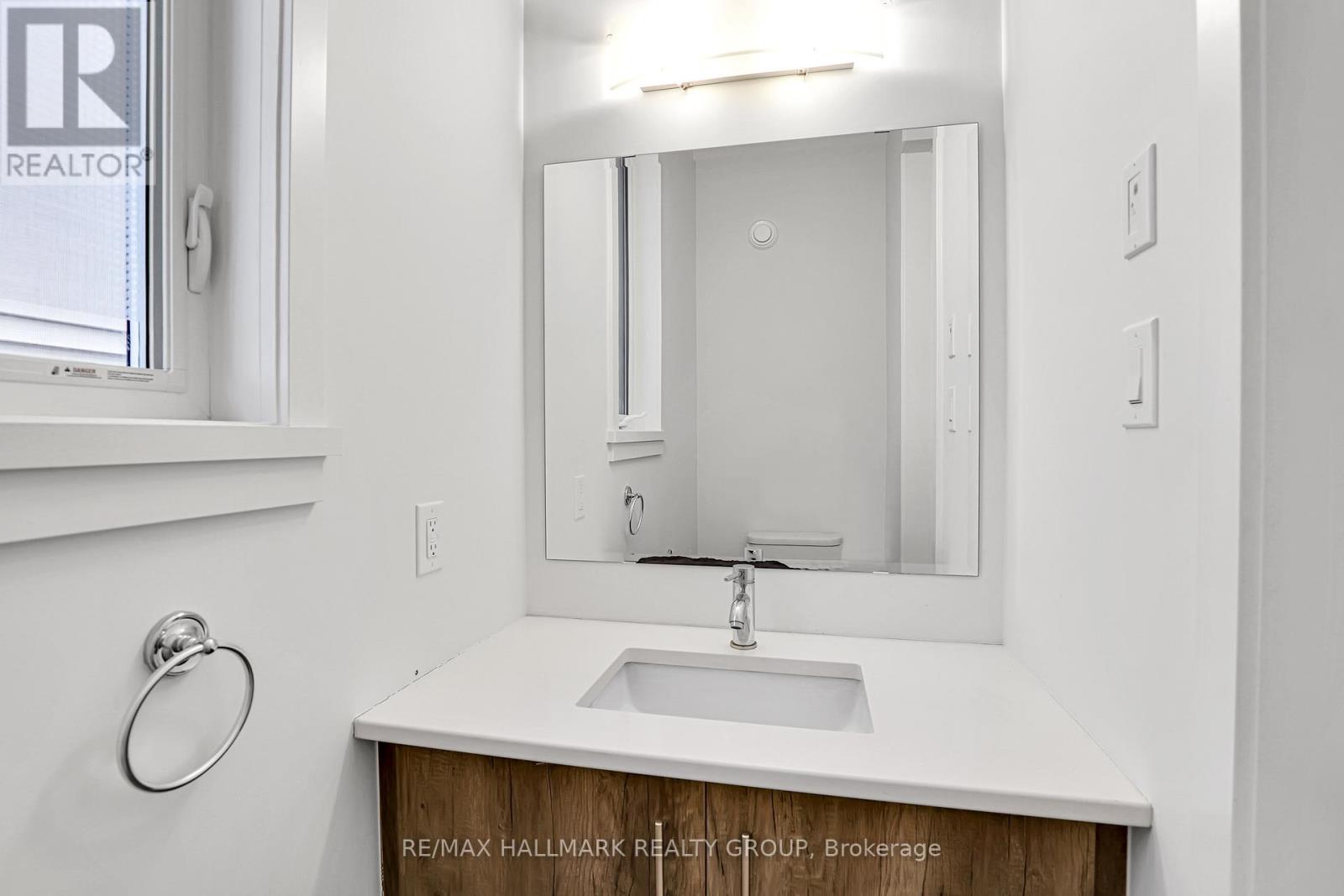 441 Turmeric Court, Ottawa, Ontario  K2S 2X8 - Photo 12 - X13088592