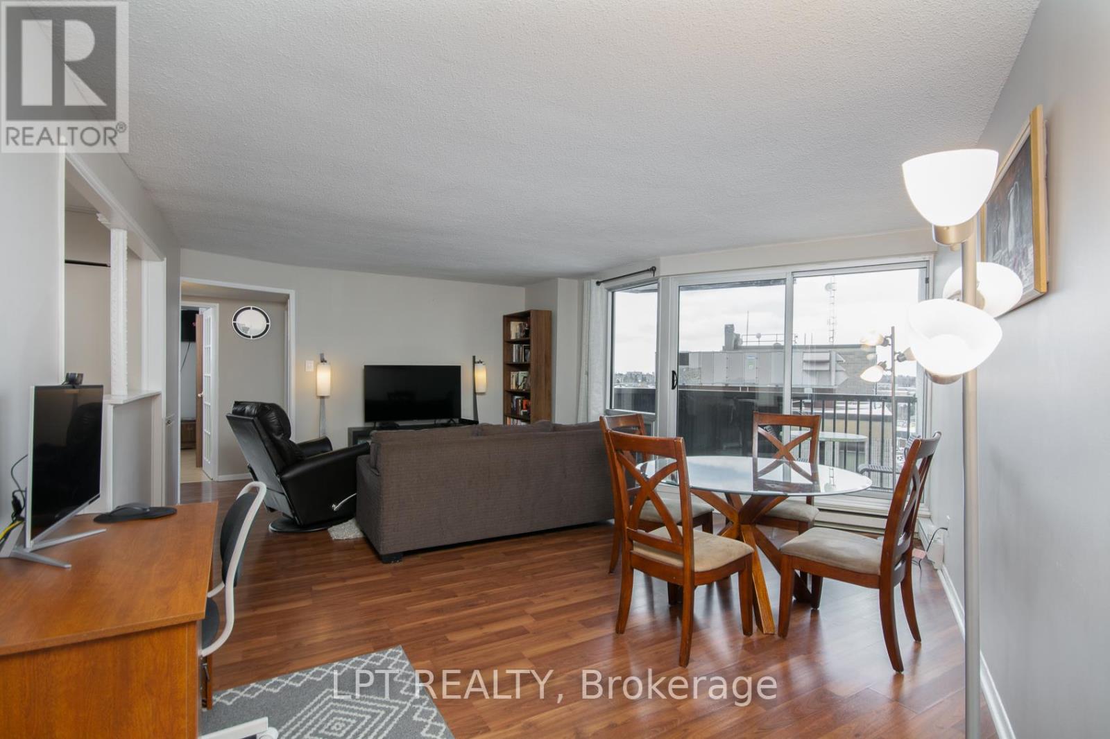 802 - 1380 Prince Of Wales Drive, Ottawa, Ontario  K2C 3N5 - Photo 10 - X12964150