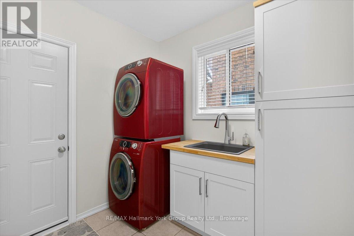 50 Mcleod Drive, Aurora (Aurora Heights), Ontario  L4G 5E8 - Photo 18 - N13088488