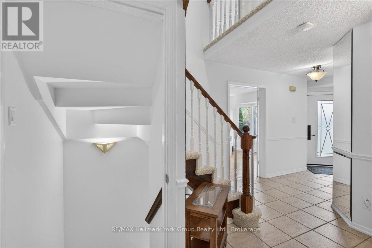 50 Mcleod Drive, Aurora (Aurora Heights), Ontario  L4G 5E8 - Photo 28 - N13088488