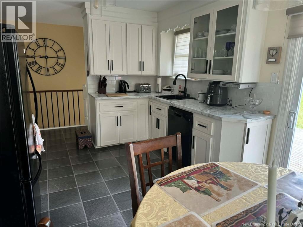 236 Neilson Street, Woodstock, New Brunswick  E7M 2H9 - Photo 5 - NB130715