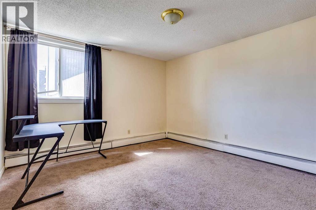9, 11 Clearwater Crescent, Fort Mcmurray, Alberta  T9H 2B7 - Photo 17 - A2308289