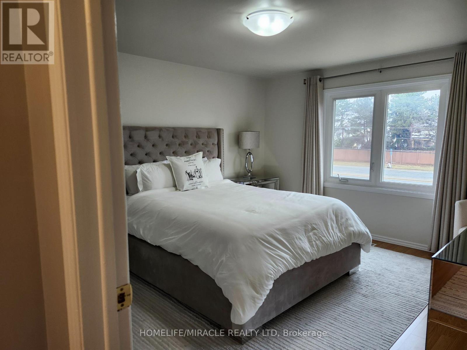 6149 Starfield Crescent, Mississauga, Ontario  L5N 1X2 - Photo 24 - W12906086