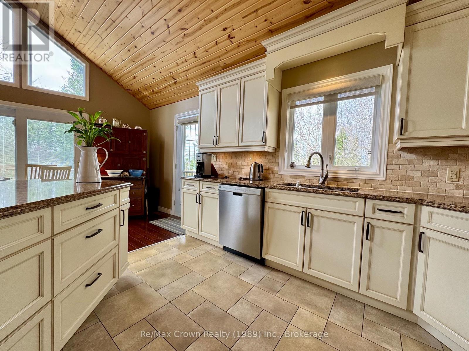 181 North Shore Drive, Parry Sound Remote Area (Restoule), Ontario  P0H 2R0 - Photo 9 - X13088526