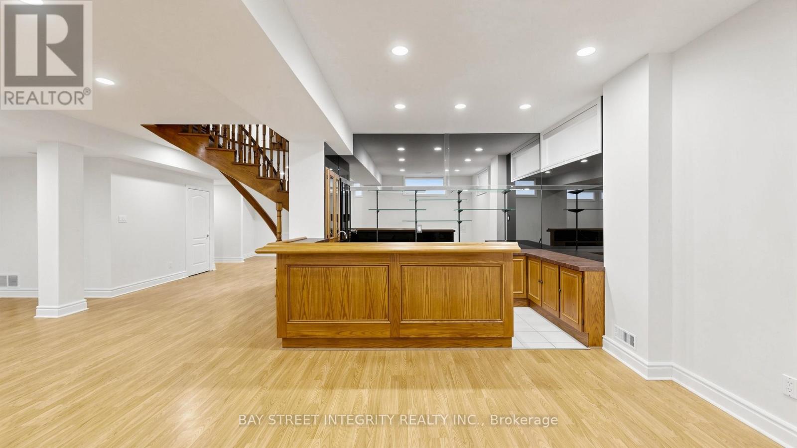 280 Kingsdale Avenue, Toronto, Ontario  M2N 3X4 - Photo 36 - C13088476