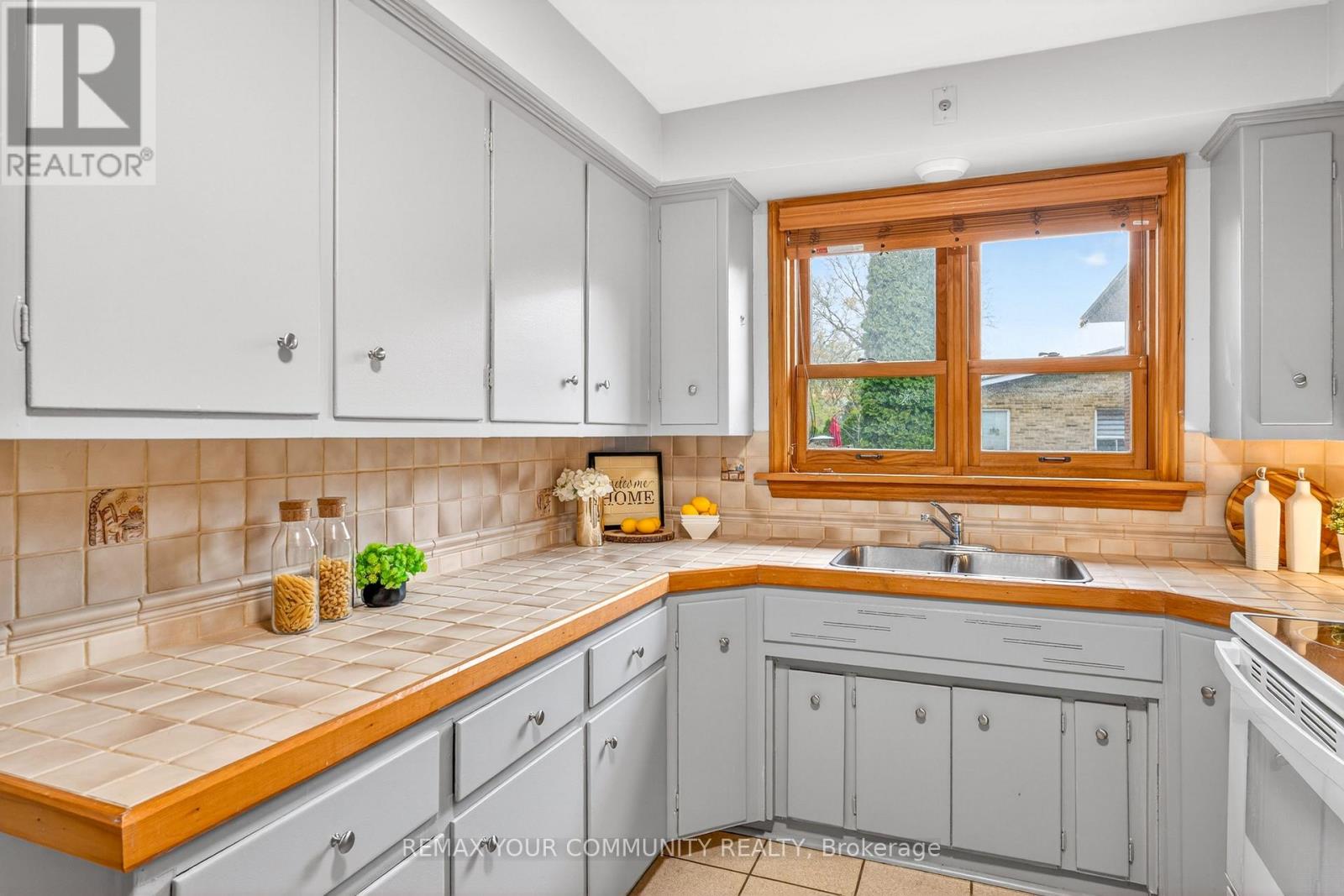 28 Bunty Lane, Toronto, Ontario  M2K 1W6 - Photo 22 - C13088572