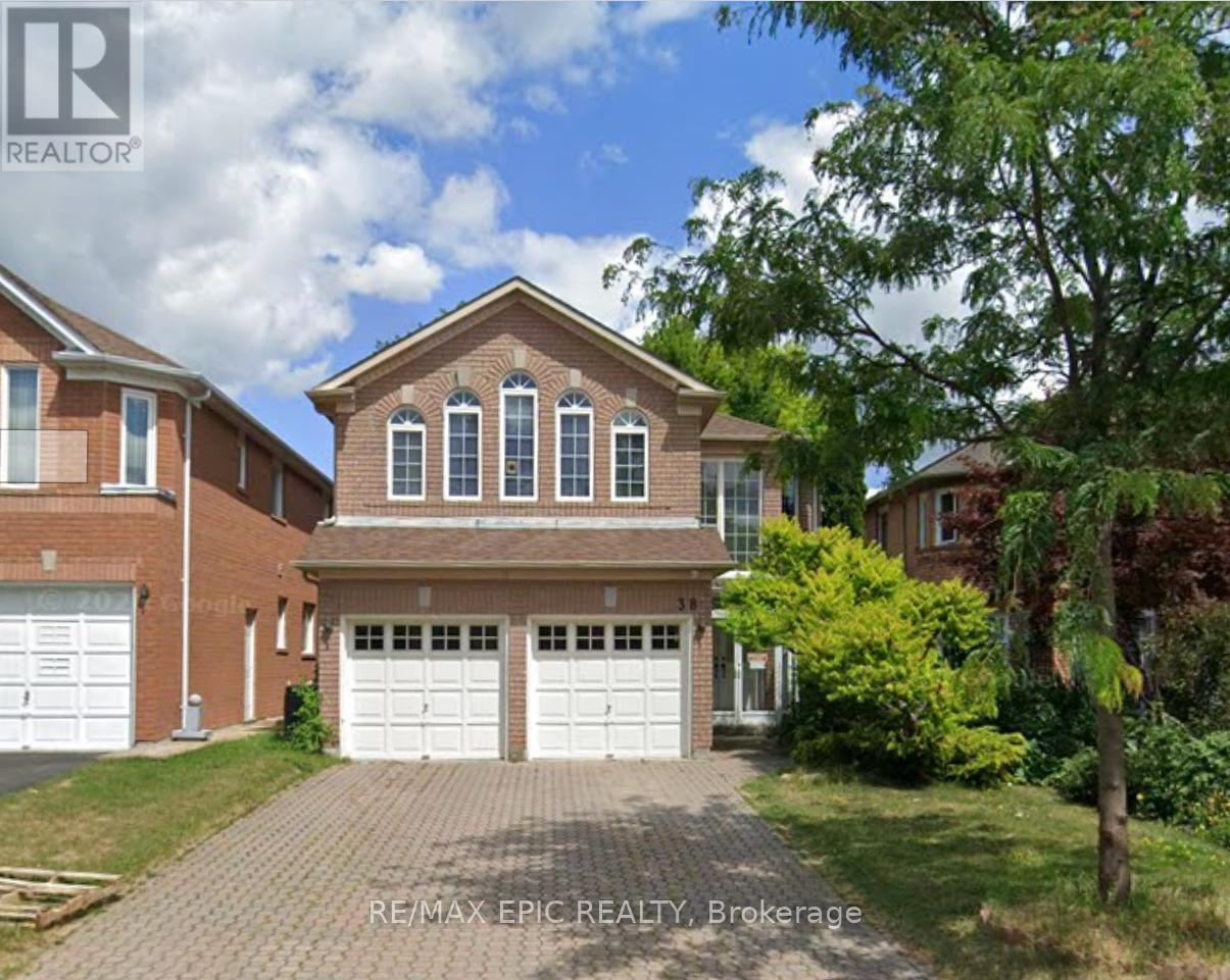 38 GROVER HILL BSMT AVENUE, Richmond Hill, Ontario