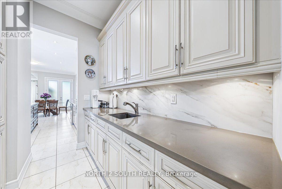 115 Arten Avenue, Richmond Hill, Ontario  L4C 9Y3 - Photo 16 - N13088480