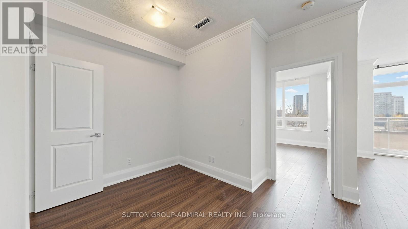 406 - 85 North Park Road, Vaughan, Ontario  L4J 0H9 - Photo 2 - N13088576