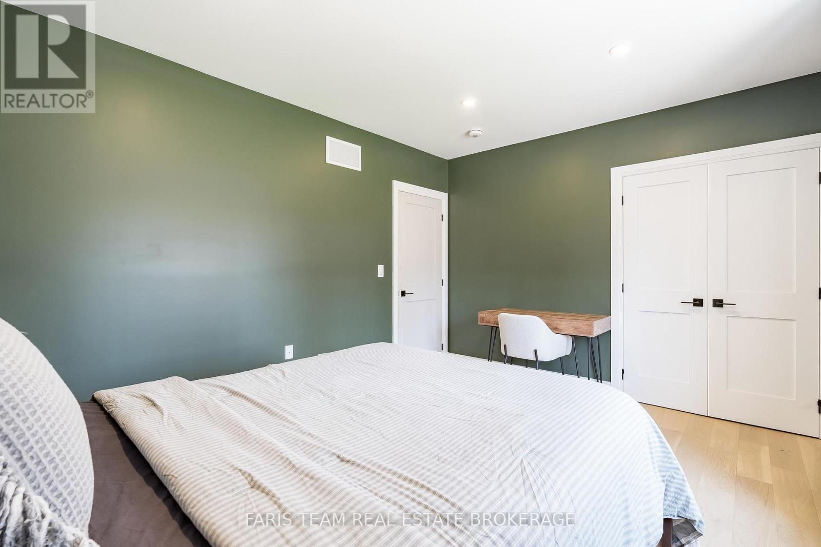 6 Fairlawn Grove, Tiny, Ontario  L9M 0B5 - Photo 21 - S13088470