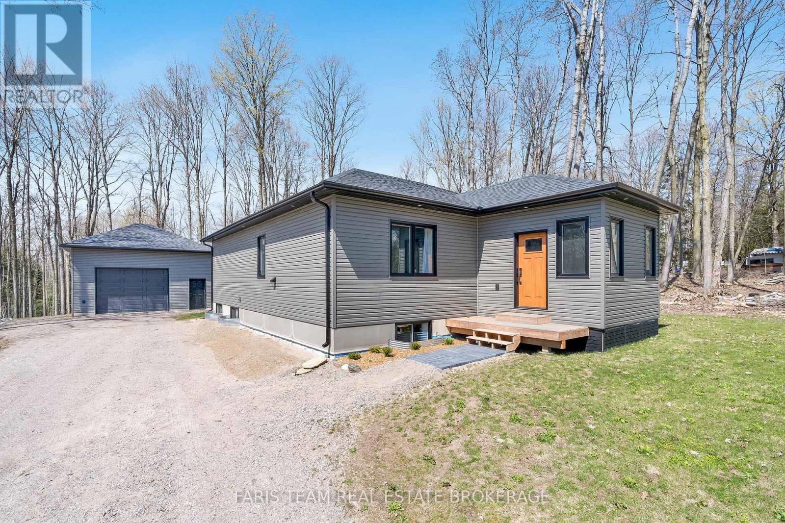 6 Fairlawn Grove, Tiny, Ontario  L9M 0B5 - Photo 3 - S13088470