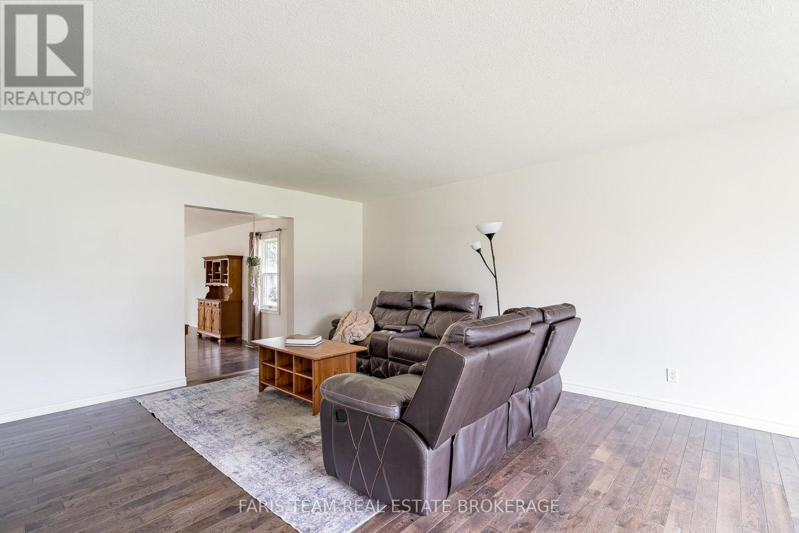 3554 Peter Street, Ramara, Ontario  L0K 1B0 - Photo 13 - S13088524