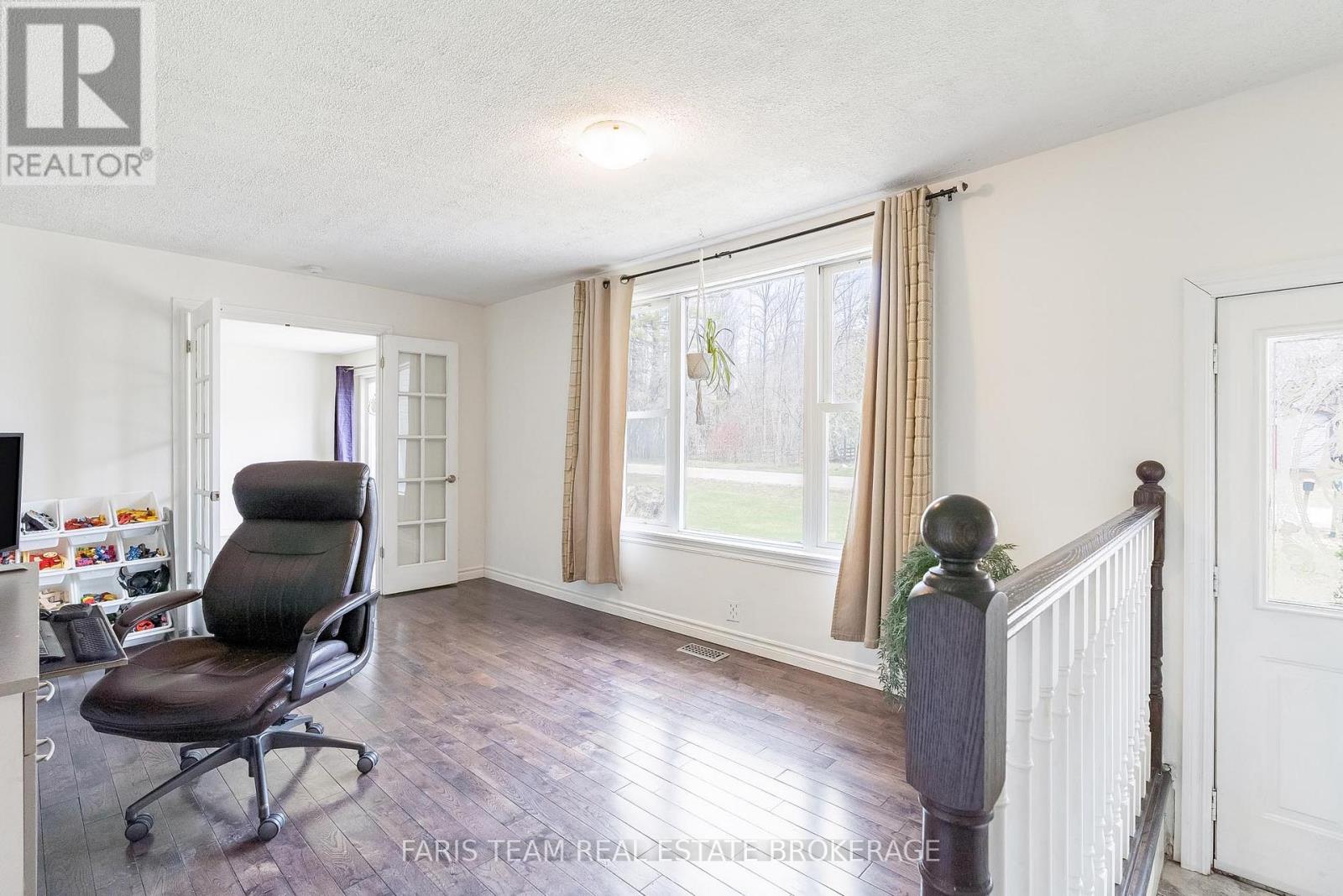 3554 Peter Street, Ramara, Ontario  L0K 1B0 - Photo 16 - S13088524