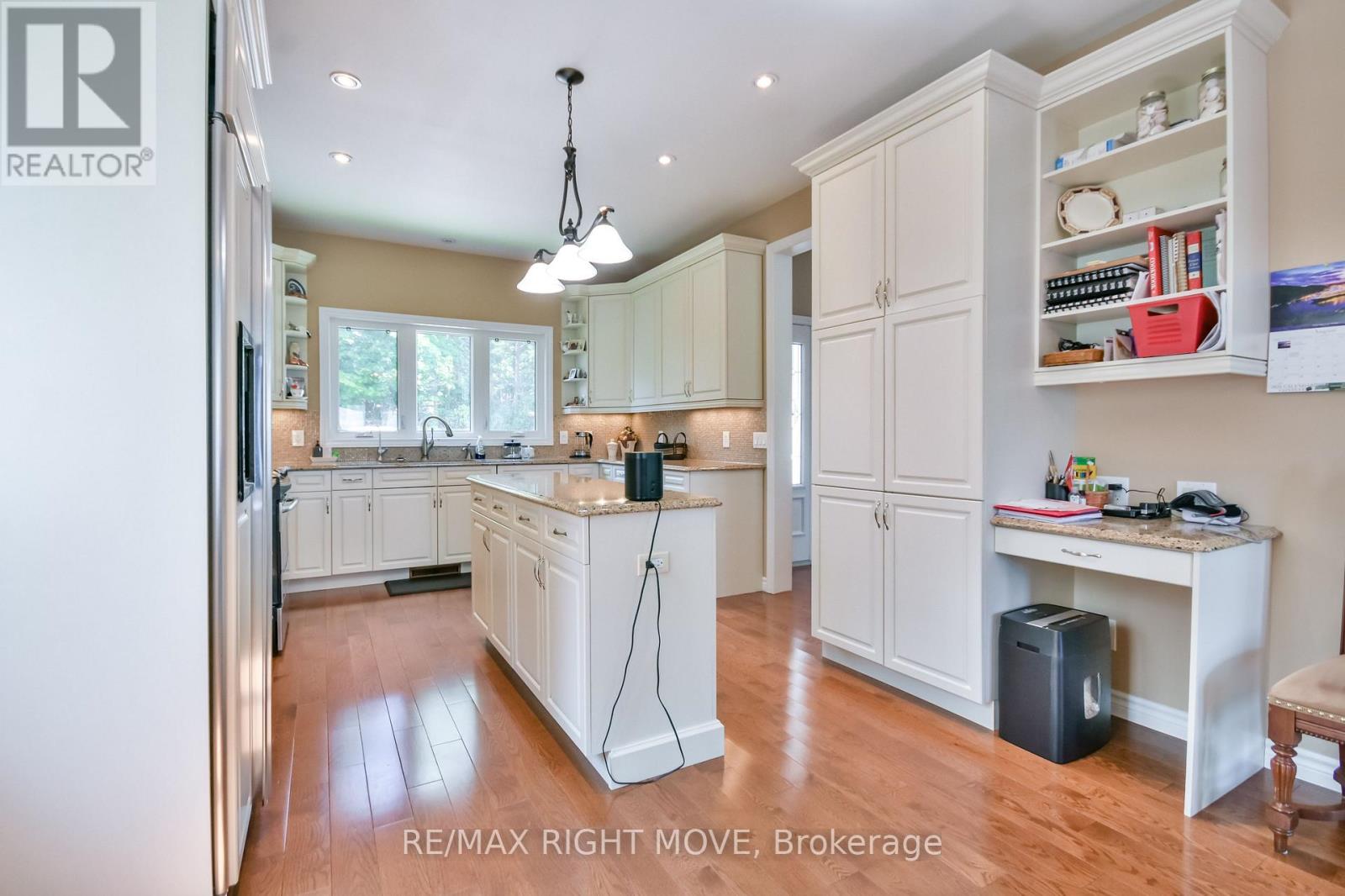 1756 Bay Park Road, Severn, Ontario  L3V 0V7 - Photo 16 - S13088594