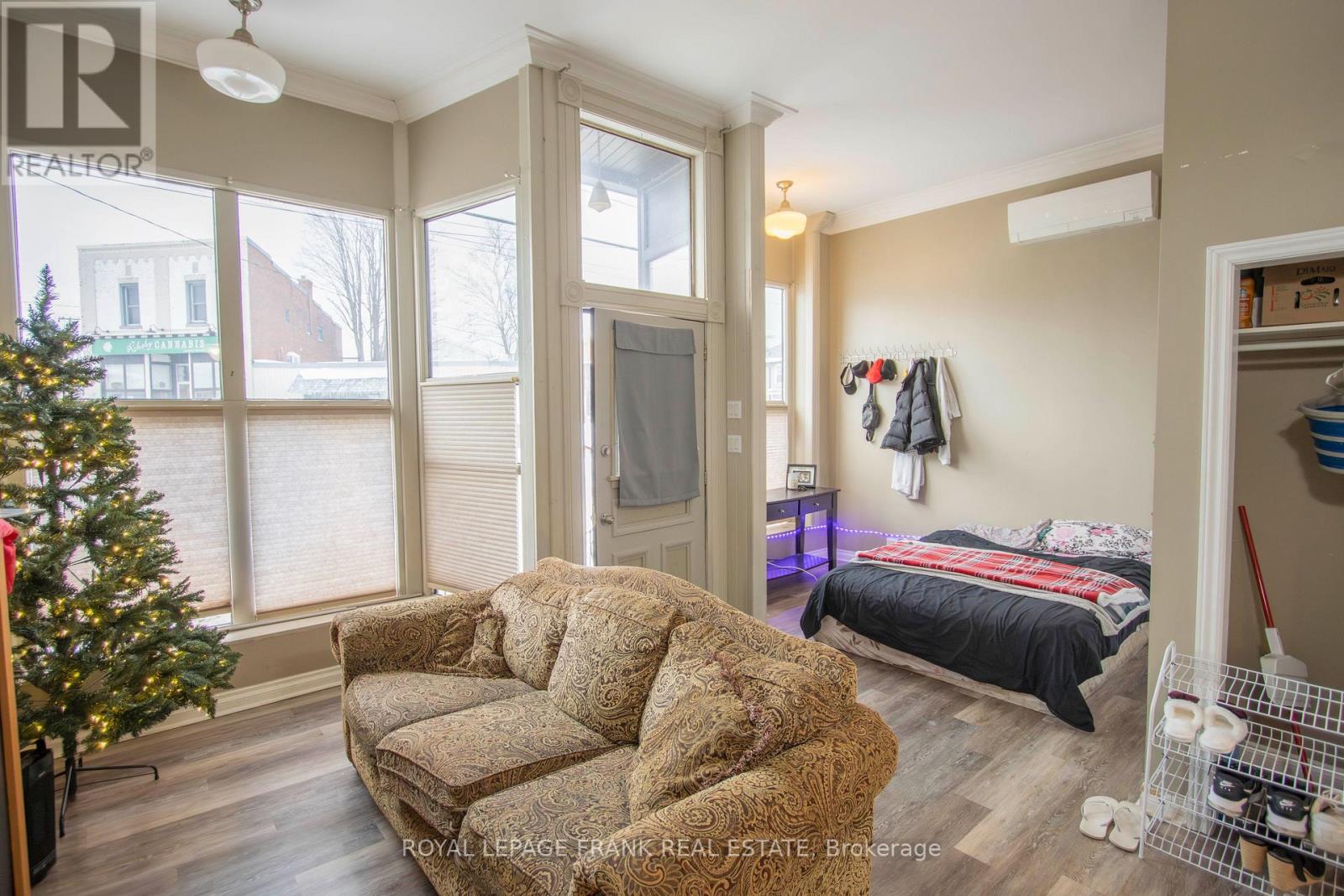 49 Main Street, Kawartha Lakes, Ontario  K0M 1A0 - Photo 10 - X12781172