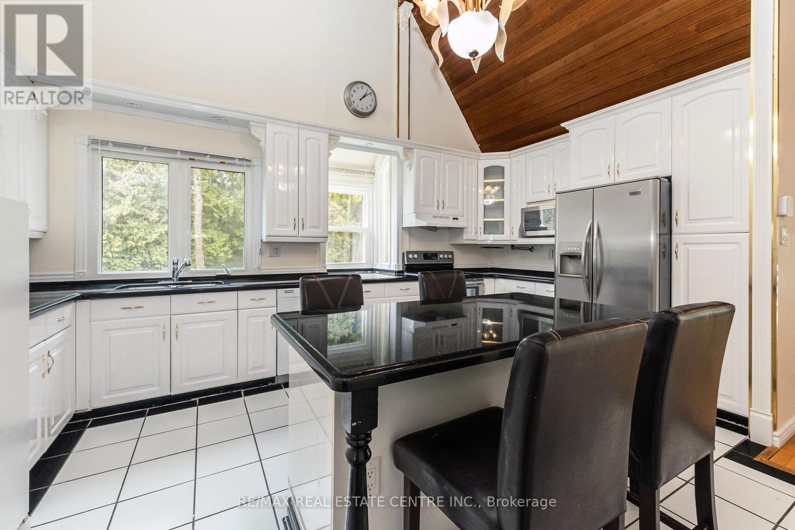 11099 Sixth Line Nassagaweya, Milton, Ontario  L7J 2L7 - Photo 20 - W13085044