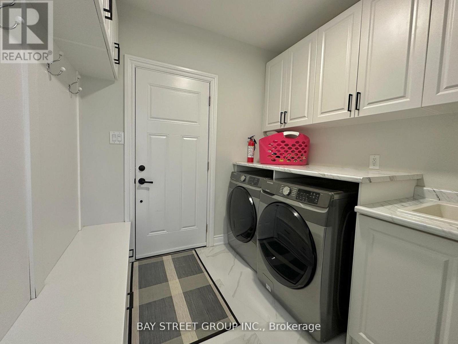 1593 Wintergrove Gardens, Mississauga, Ontario  L5M 3Z9 - Photo 21 - W13088478