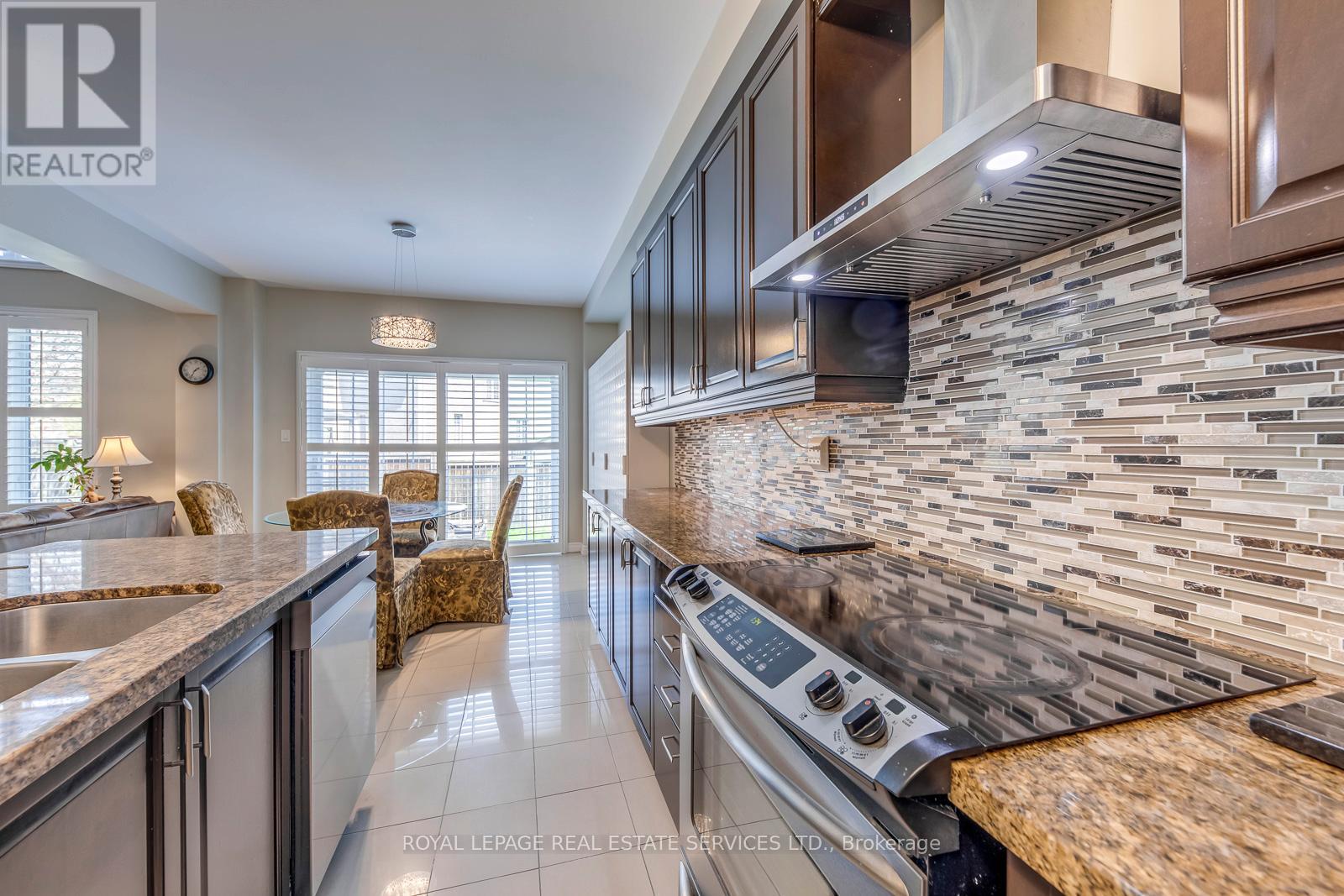 431 Burloak Drive, Oakville, Ontario  L6L 6W8 - Photo 22 - W13088550