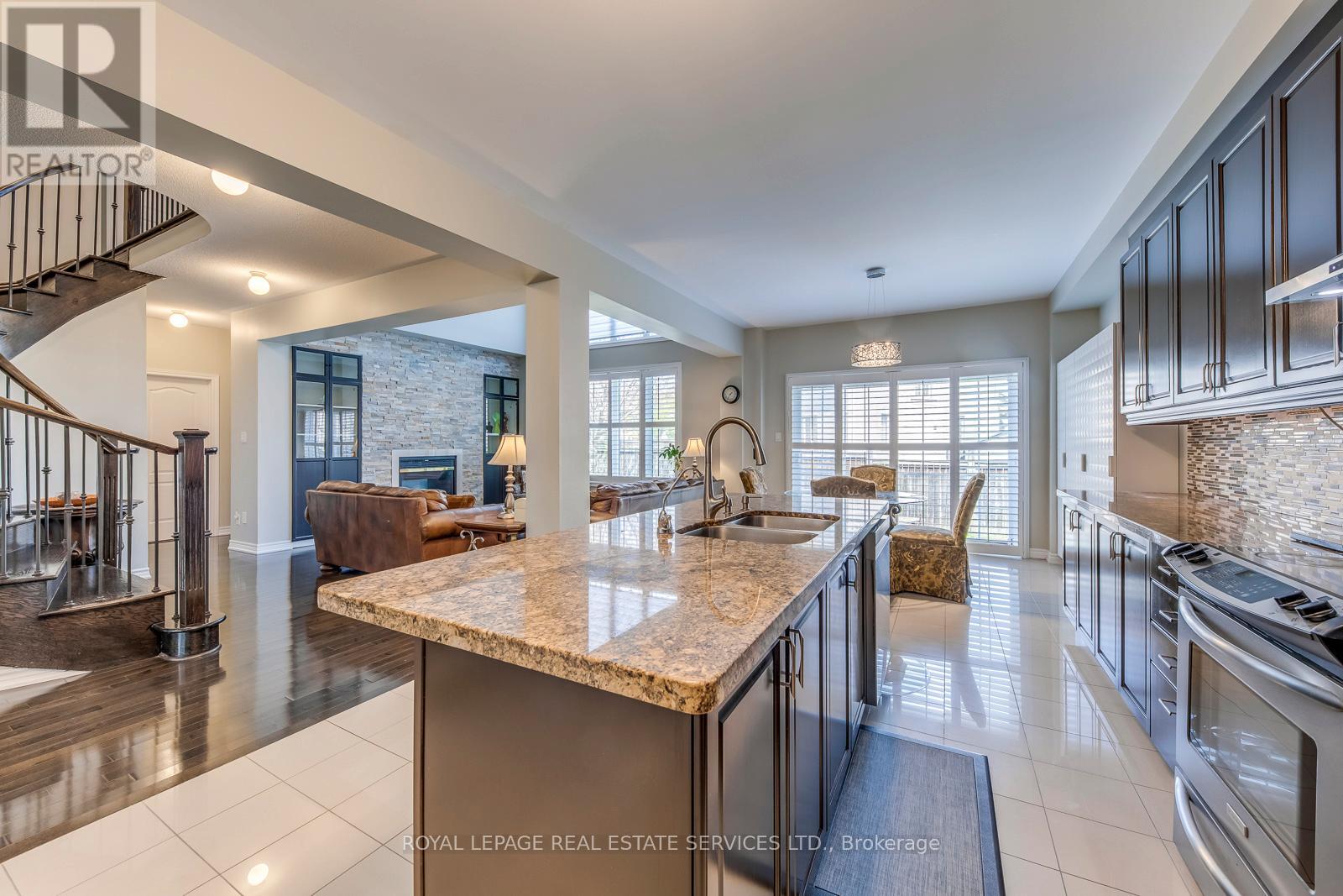 431 Burloak Drive, Oakville, Ontario  L6L 6W8 - Photo 23 - W13088550