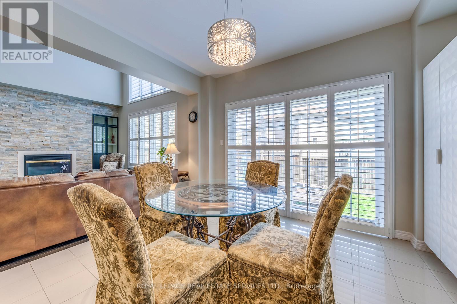 431 Burloak Drive, Oakville, Ontario  L6L 6W8 - Photo 25 - W13088550