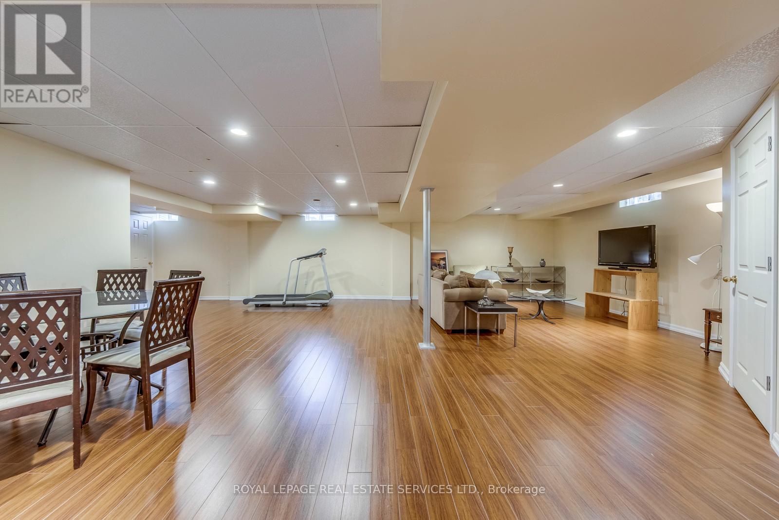 431 Burloak Drive, Oakville, Ontario  L6L 6W8 - Photo 42 - W13088550