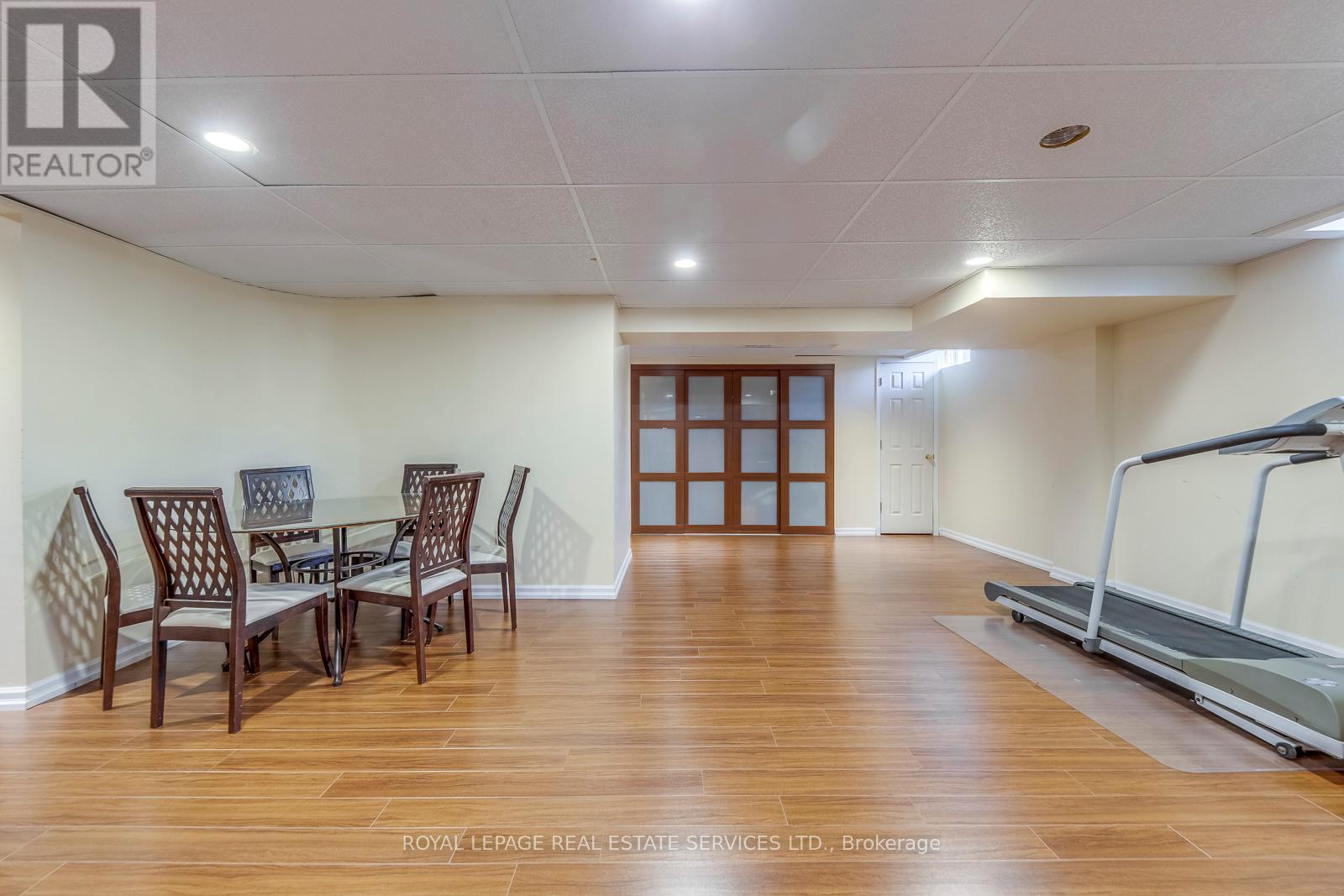 431 Burloak Drive, Oakville, Ontario  L6L 6W8 - Photo 43 - W13088550
