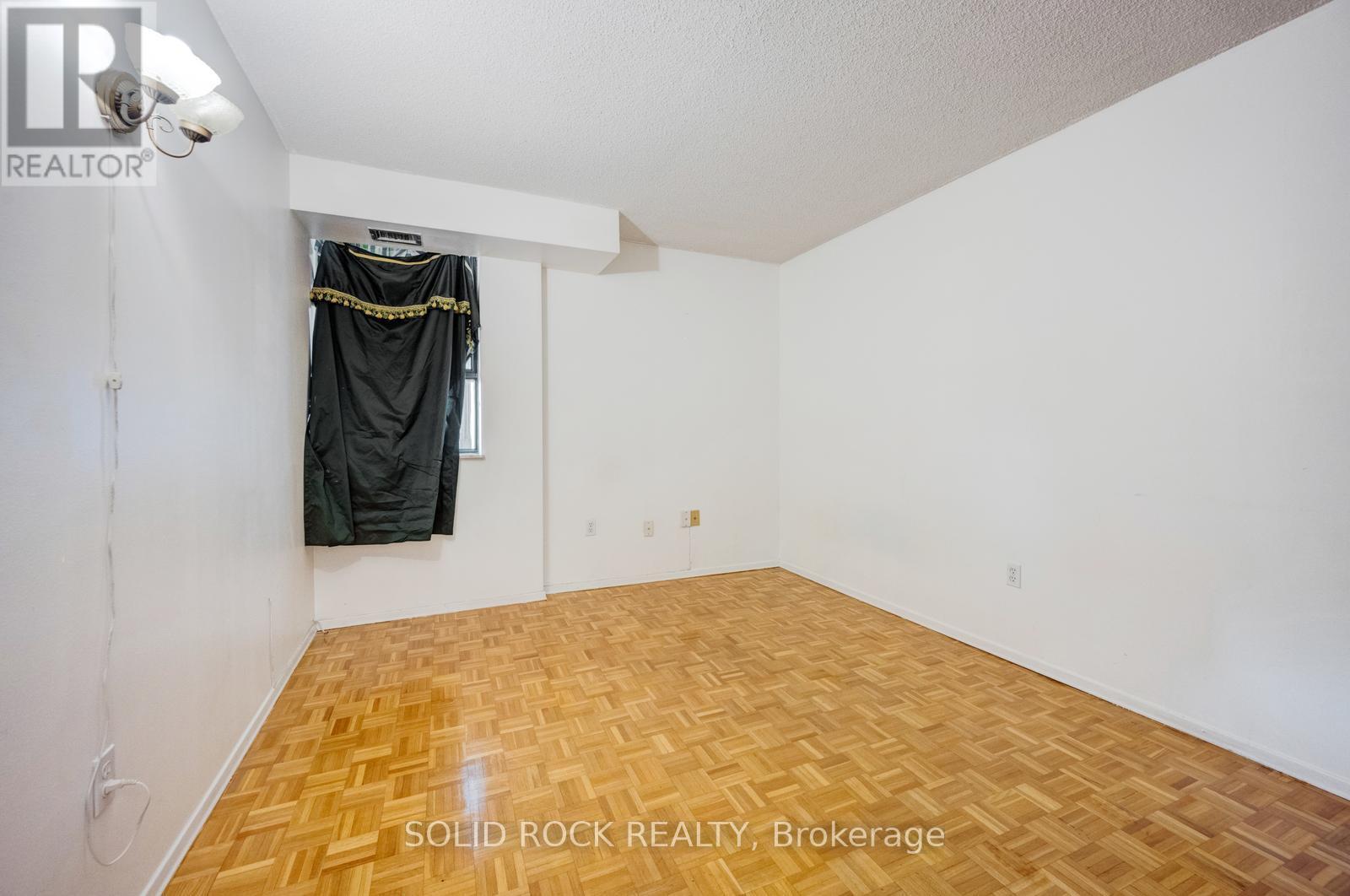 610 - 4 Lisa Street, Brampton, Ontario  L6T 4B6 - Photo 21 - W13088590