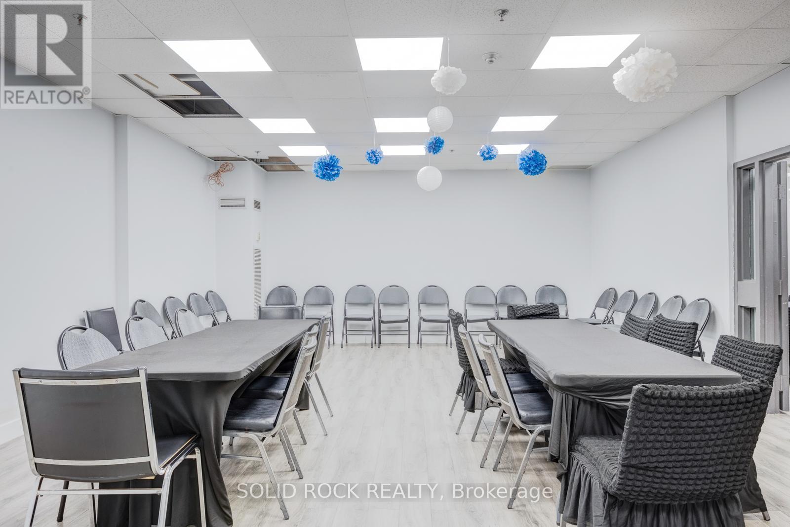 610 - 4 Lisa Street, Brampton, Ontario  L6T 4B6 - Photo 36 - W13088590