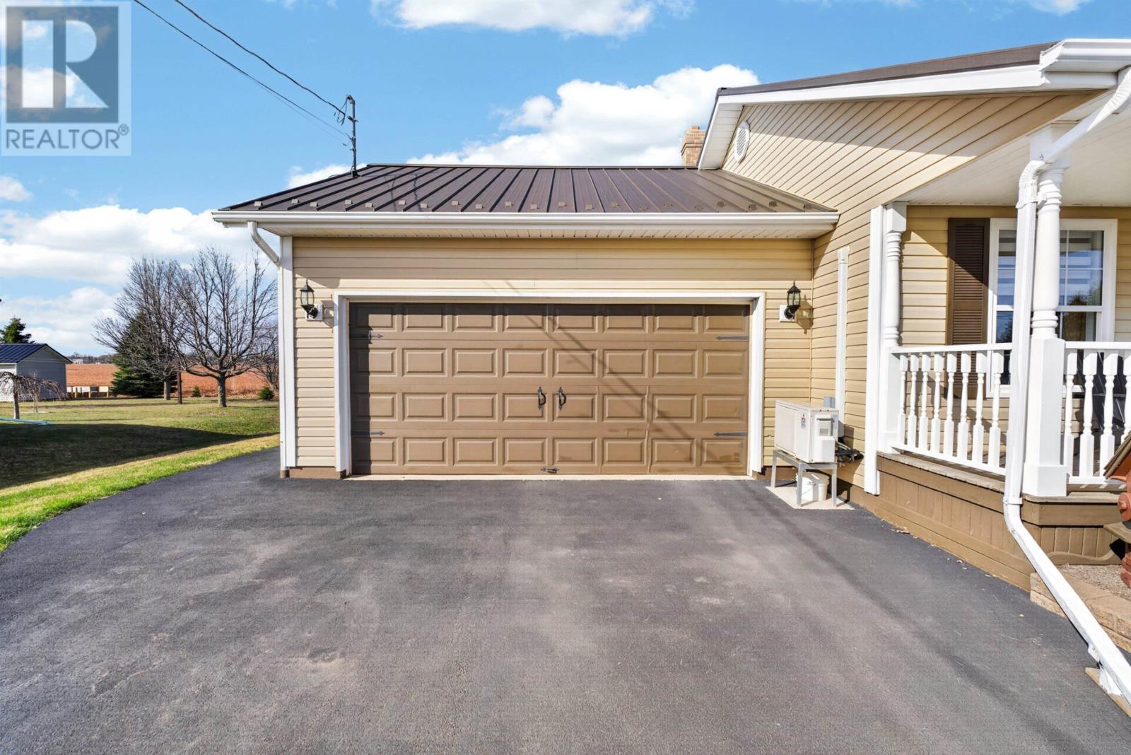 27 Antoinette Drive, Miscouche, Prince Edward Island  C0B 1T0 - Photo 46 - 202609828