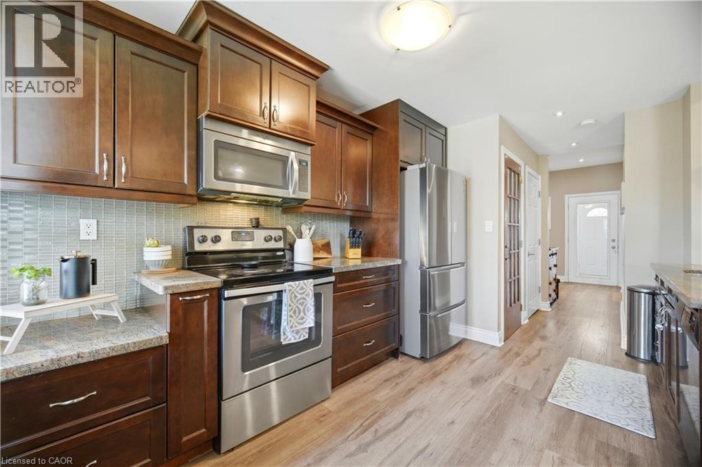 83 Province Street N, Hamilton, Ontario  L8H 4H5 - Photo 22 - 40827364