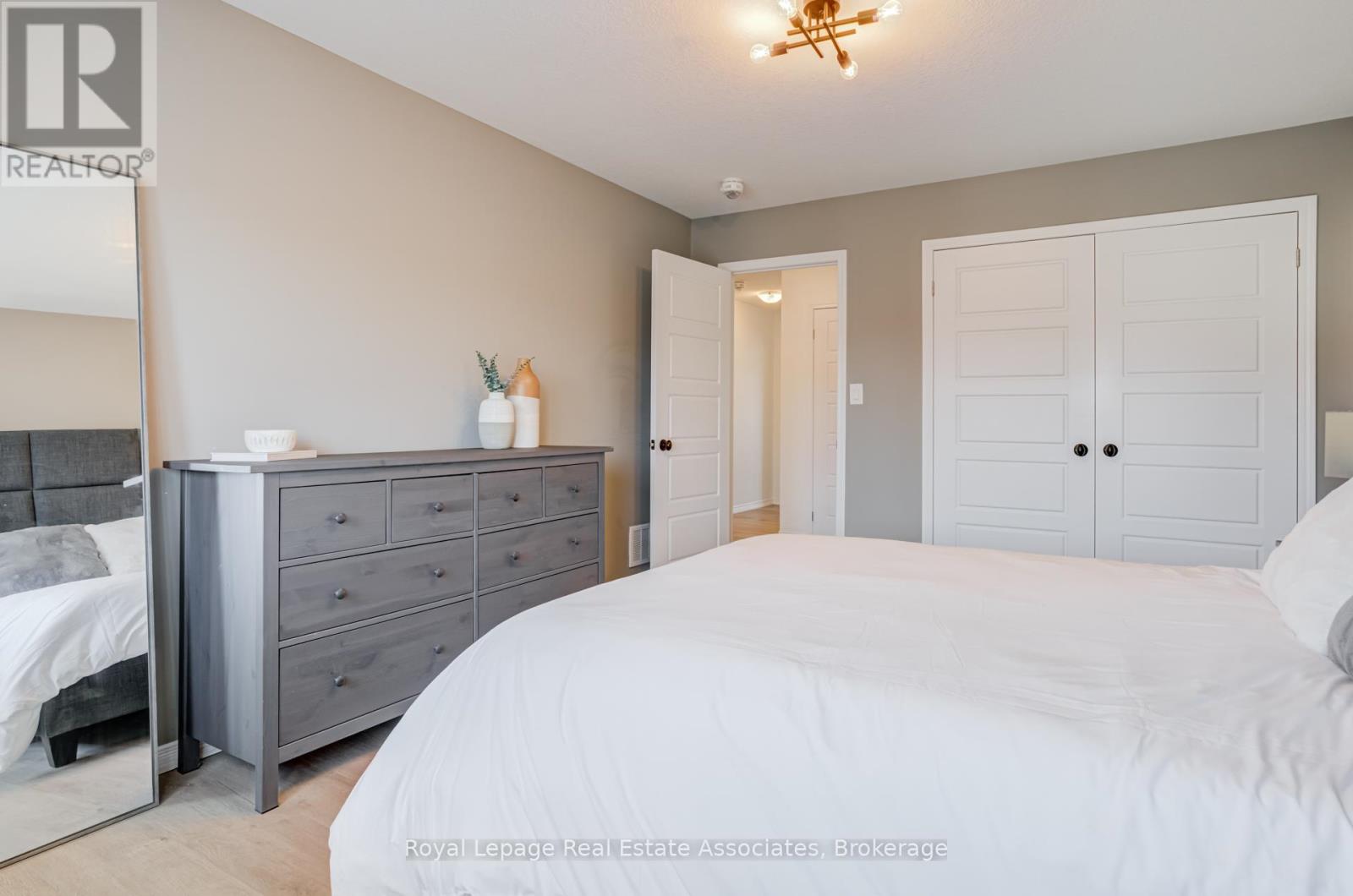 26 Patterson Drive, Haldimand, Ontario  N3W 0B8 - Photo 29 - X13088462