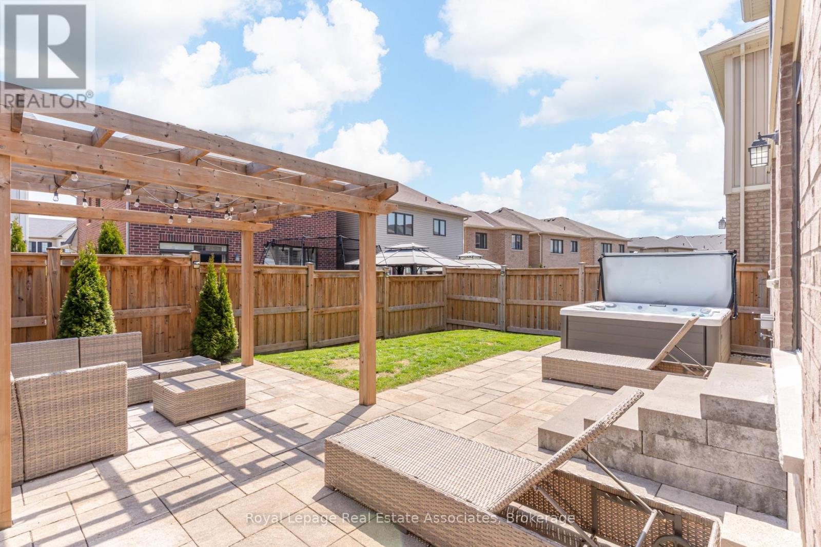 26 Patterson Drive, Haldimand, Ontario  N3W 0B8 - Photo 44 - X13088462