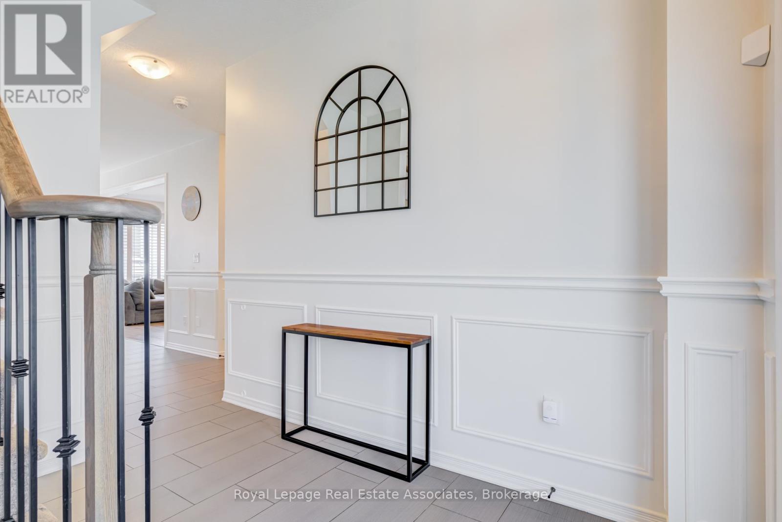 26 Patterson Drive, Haldimand, Ontario  N3W 0B8 - Photo 6 - X13088462