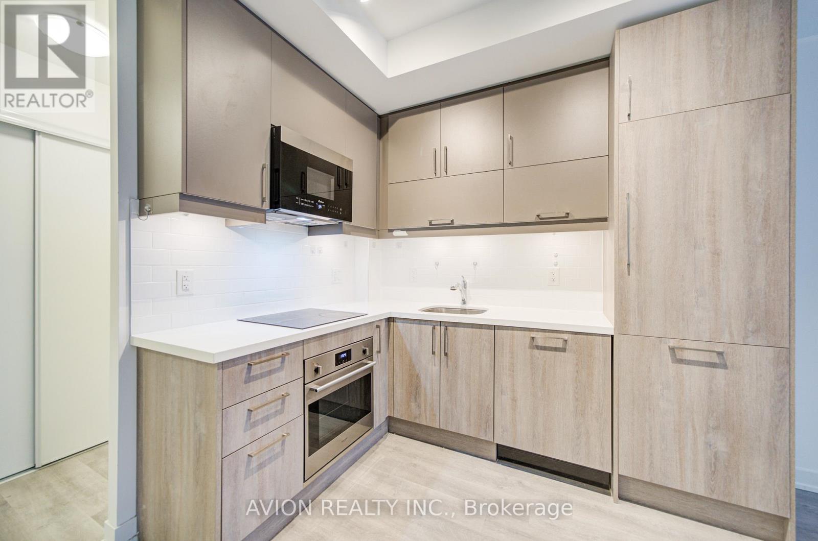 A937 - 8119 Birchmount Road, Markham, Ontario  L6G 0E3 - Photo 3 - N12977438