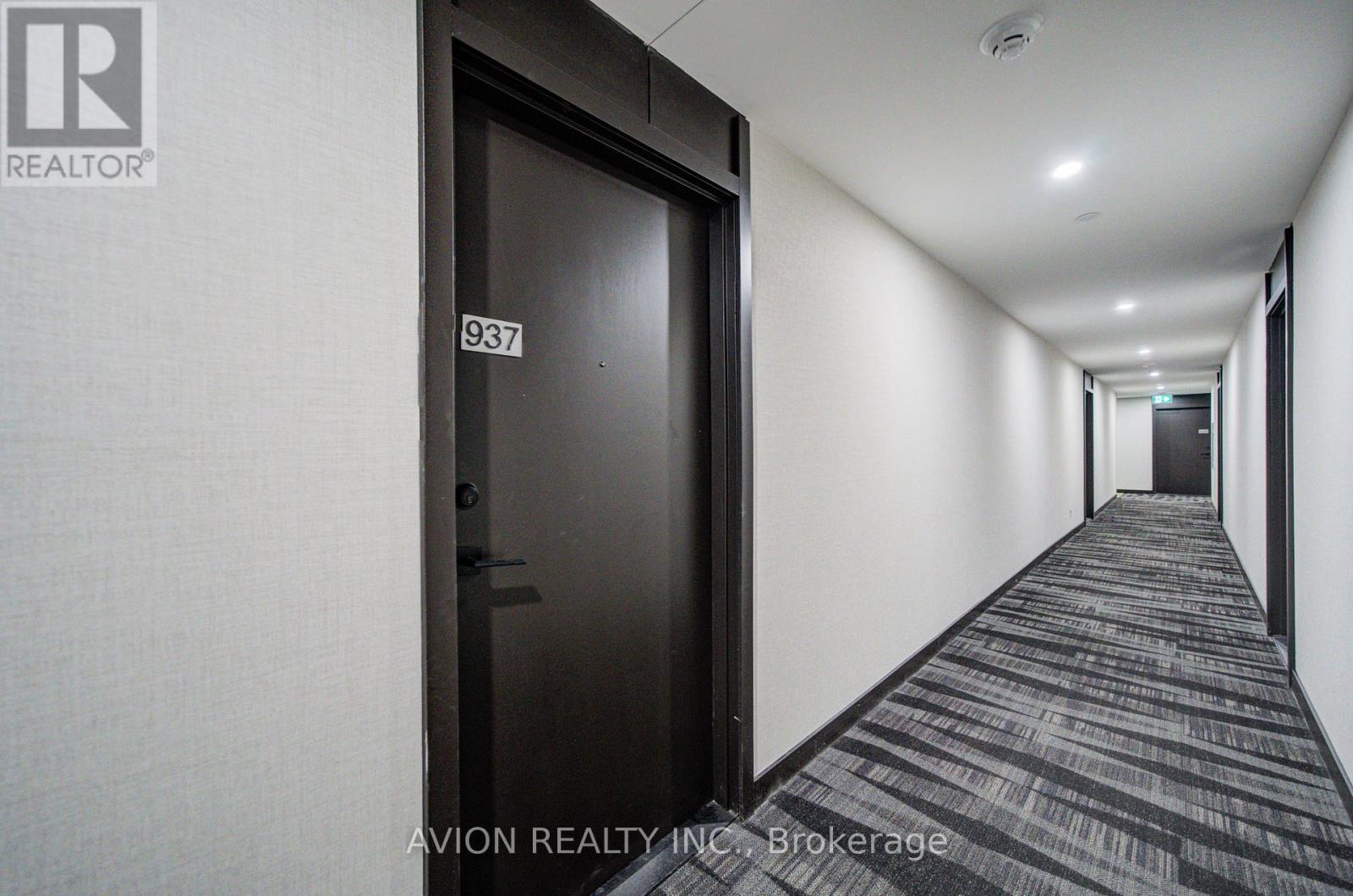 A937 - 8119 Birchmount Road, Markham, Ontario  L6G 0E3 - Photo 31 - N12977438
