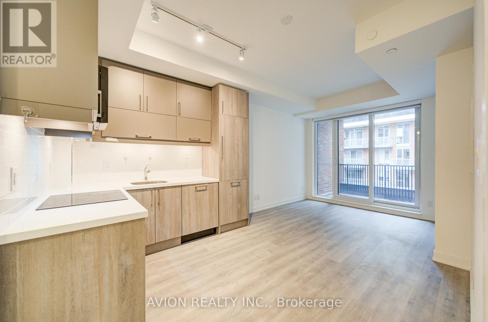 A937 - 8119 Birchmount Road, Markham, Ontario  L6G 0E3 - Photo 2 - N12977438