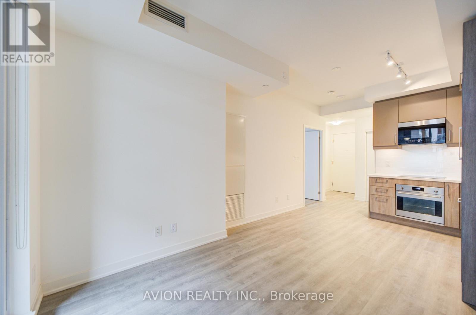 A937 - 8119 Birchmount Road, Markham, Ontario  L6G 0E3 - Photo 12 - N12977438